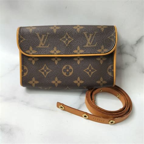 louis vuitton pochette florentine belt|louis vuitton pouch wristlet.